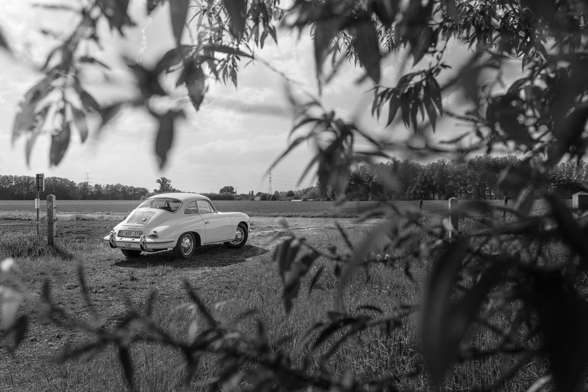 Porsche 356C — foto 14 van 14