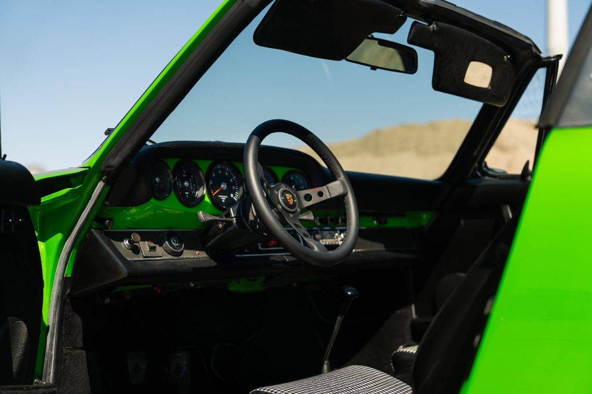 Porsche 911E — foto 10 van 23