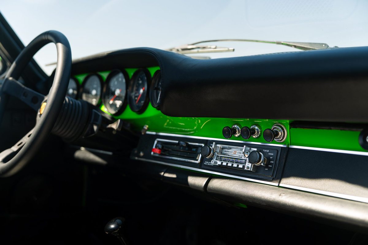 Porsche 911E — foto 15 van 23