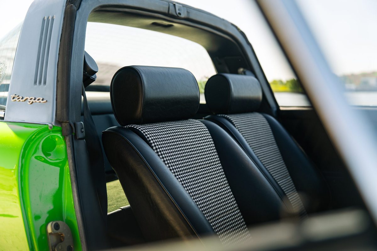 Porsche 911E — foto 16 van 23