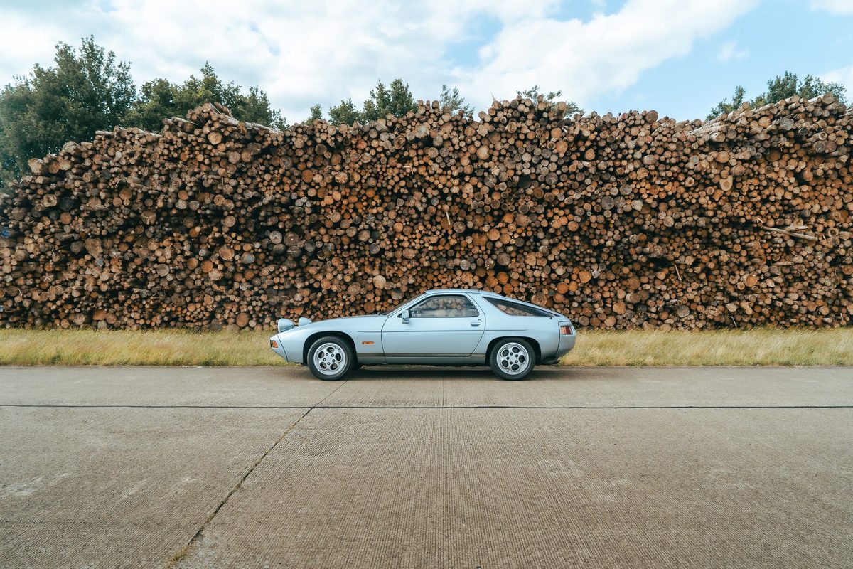 Porsche 928 — foto 7 van 33