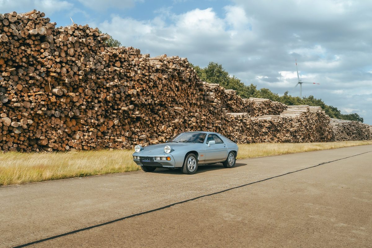 Porsche 928 — foto 10 van 33