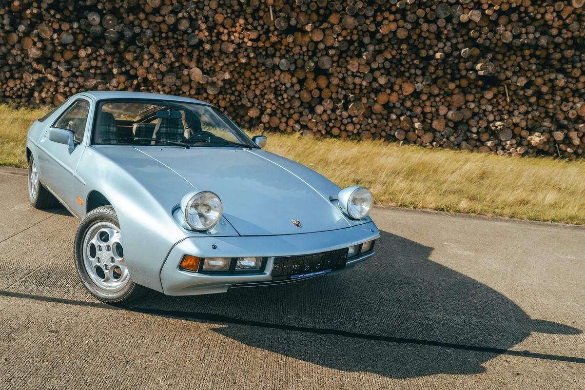 Porsche 928 — foto 18 van 33