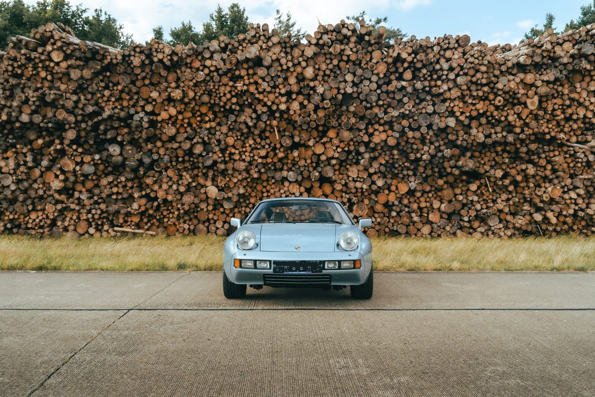 Porsche 928 — foto 25 van 33