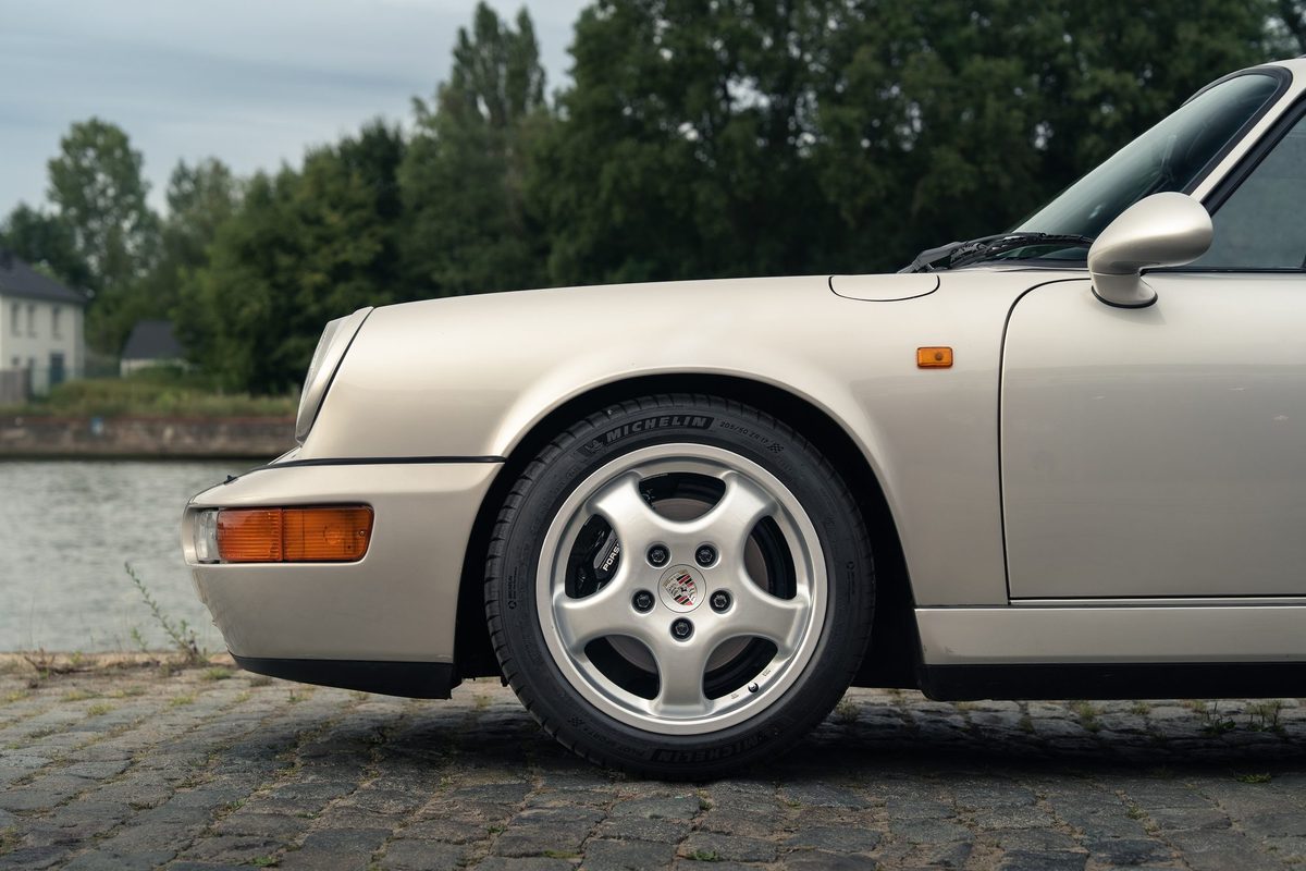 Porsche 964 Carrera 2 — foto 7 van 31