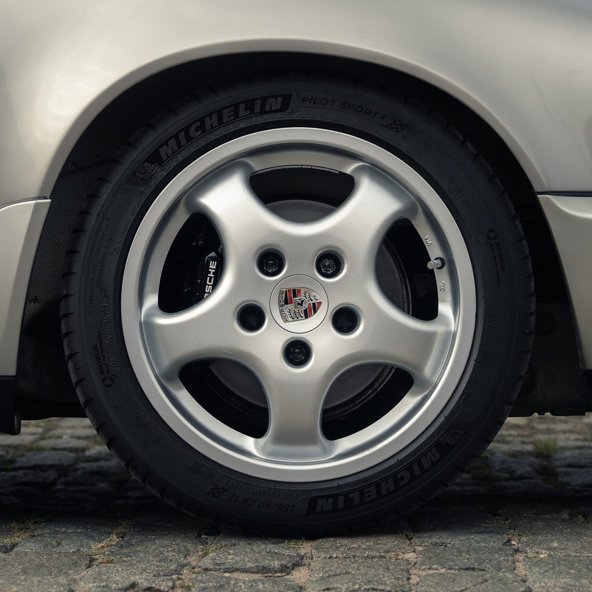 Porsche 964 Carrera 2 — foto 13 van 31