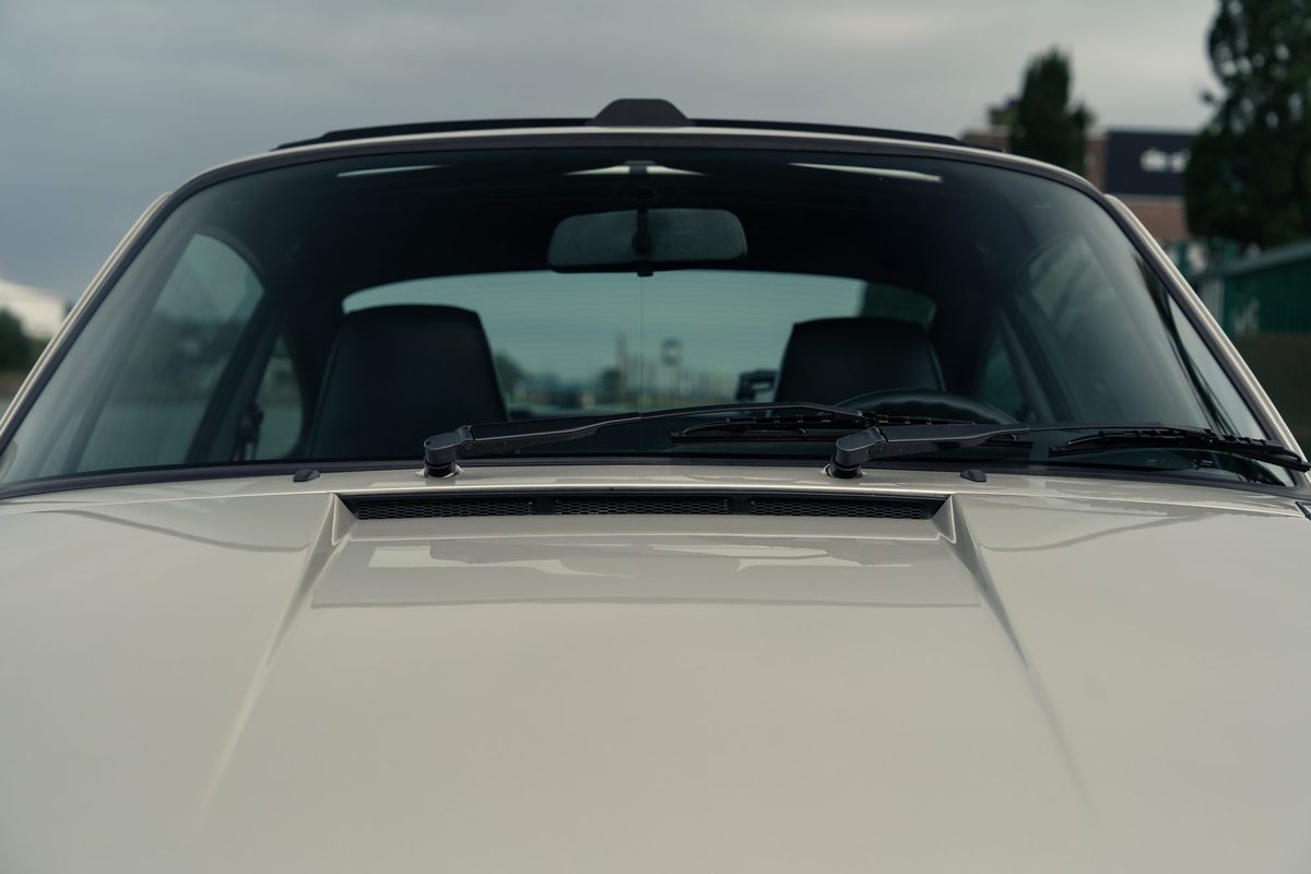 Porsche 964 Carrera 2 — foto 15 van 31