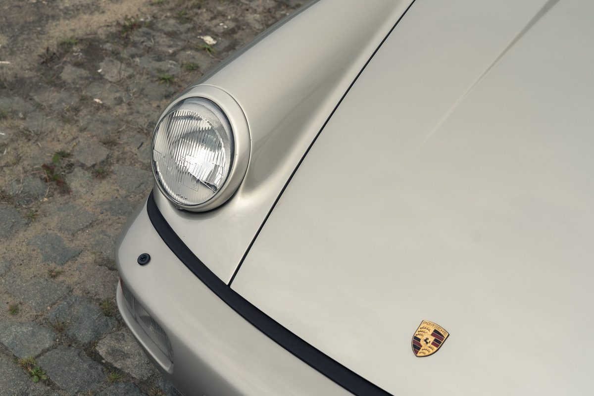 Porsche 964 Carrera 2 — foto 16 van 31