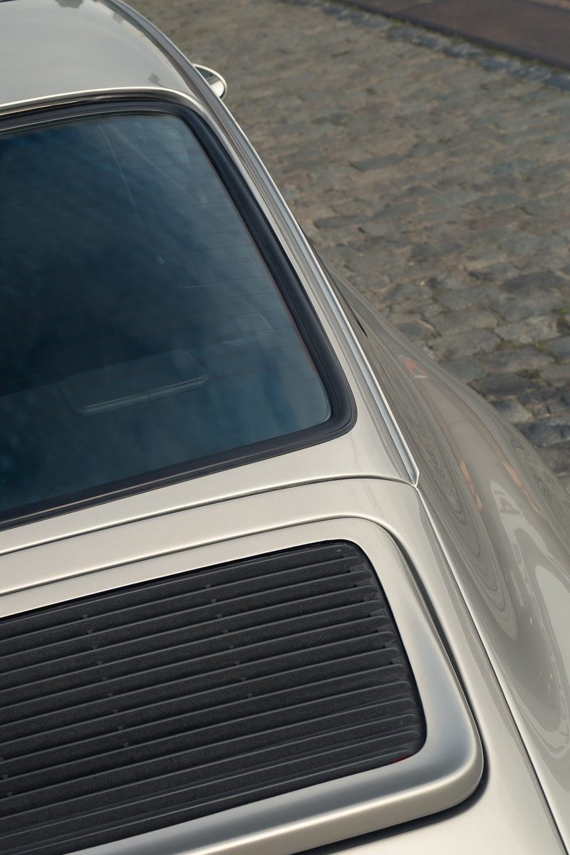 Porsche 964 Carrera 2 — foto 23 van 31