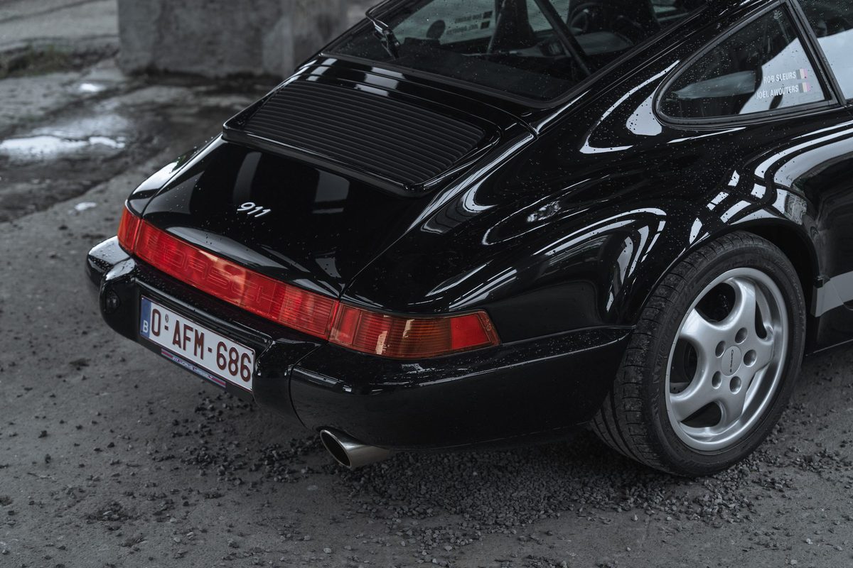 Porsche 964 Carrera 4 — foto 6 van 25