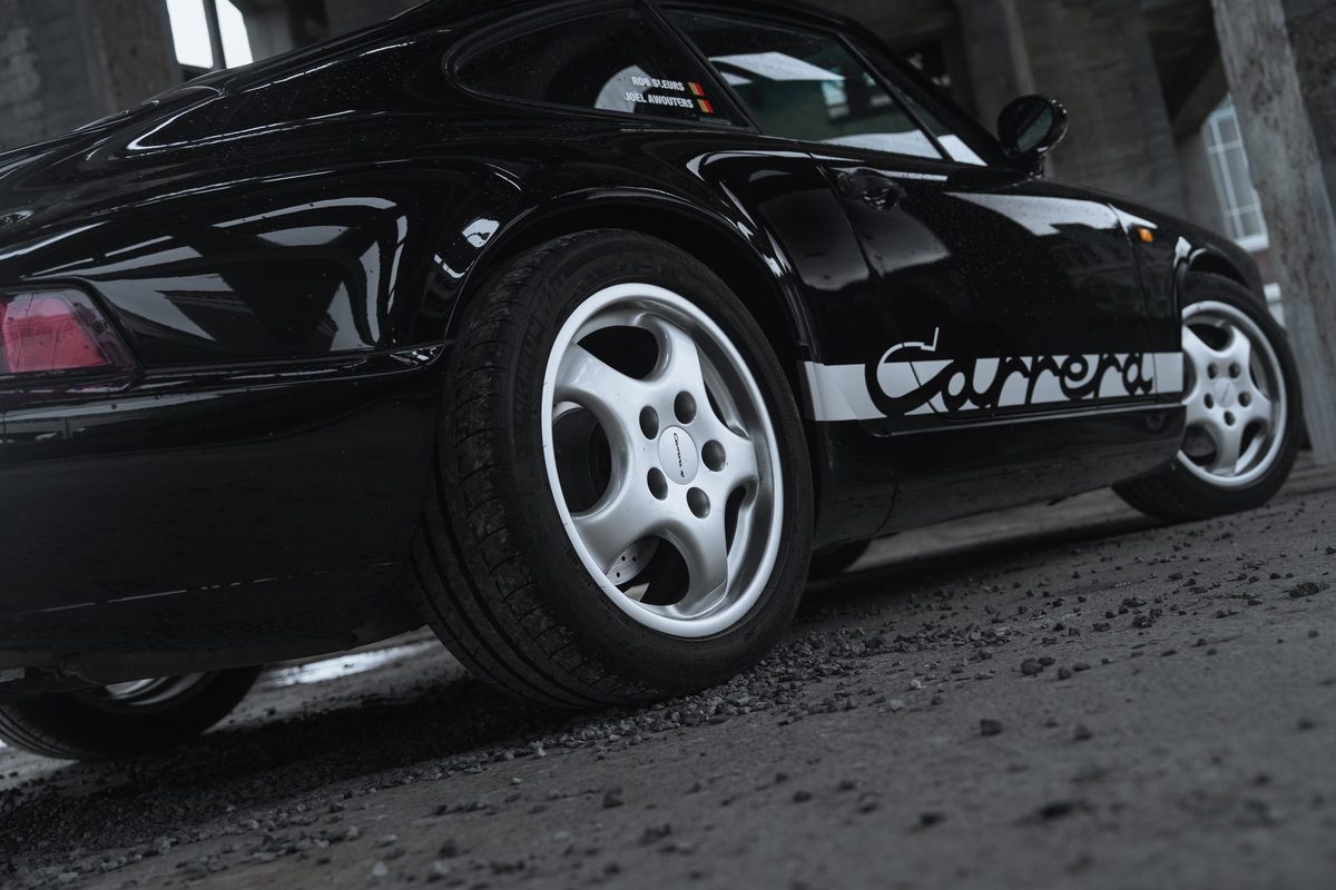 Porsche 964 Carrera 4 — foto 7 van 25