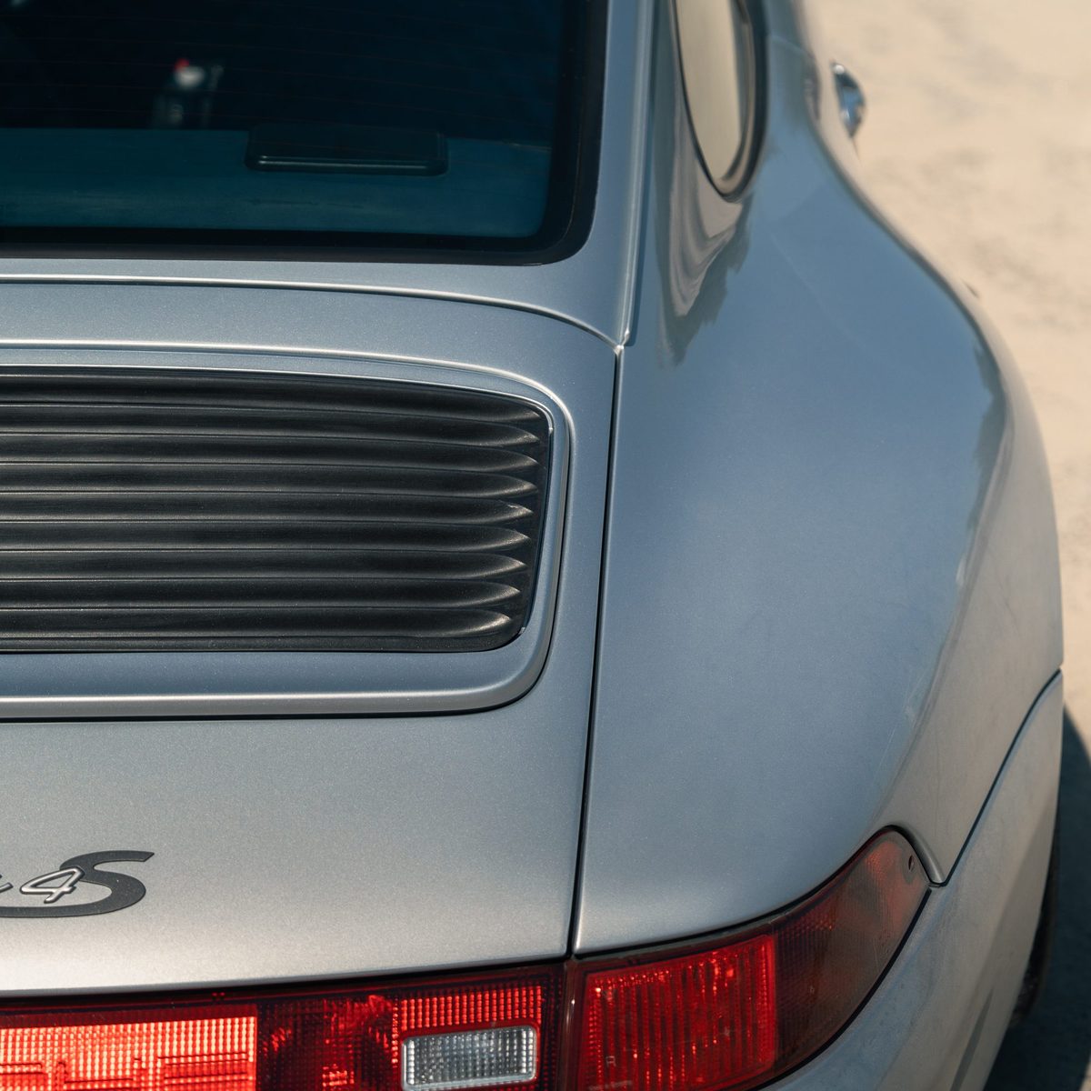 Porsche 993 Carrera 4S — foto 12 van 29