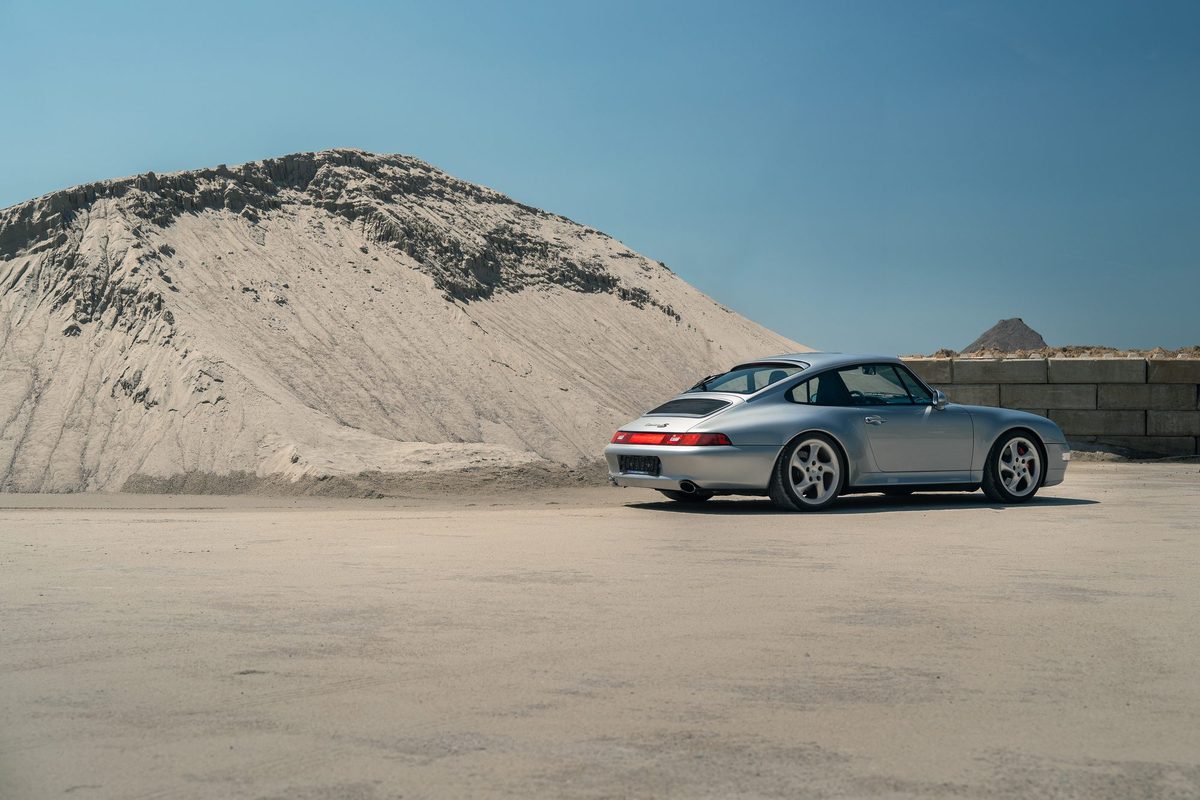 Porsche 993 Carrera 4S — foto 20 van 29